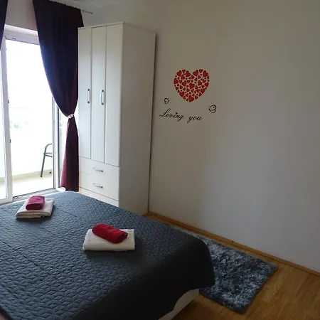 Apartament Sime