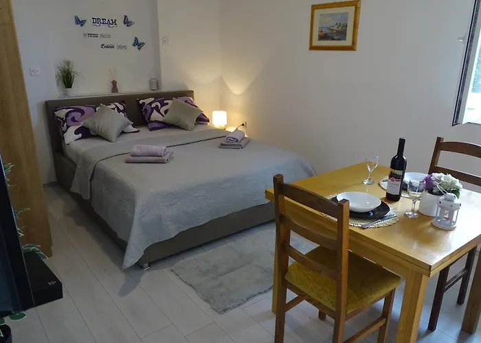 Sime * Dinjiška