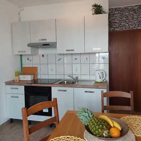 Apartament Sime Dinjiška