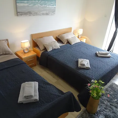 Sime Apartment *