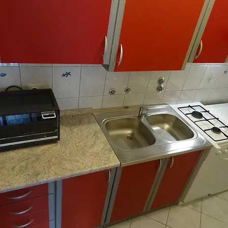 Apartment Sime Dinjiška