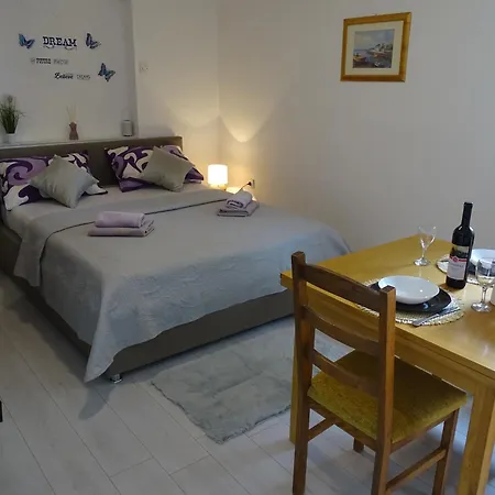 Sime * Dinjiška