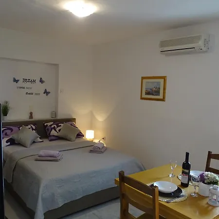 Sime Apartment